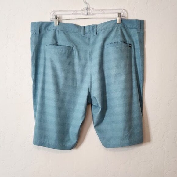 Travis Mathew Men's Shorts Size 42 NWOT - Picture 4 of 5